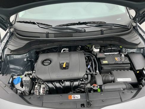 Used 2025 Kia Soul LX w/ LX Technology Package FWD image 23