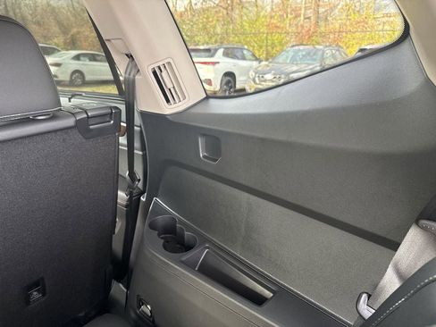 New 2026 Volkswagen Atlas SE AWD/4WD image 31