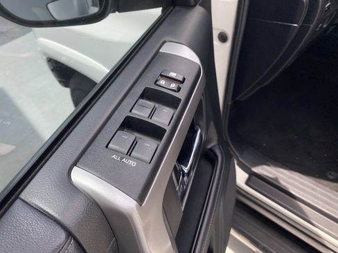 Used 2021 Toyota 4Runner SR5 Premium AWD/4WD image 17