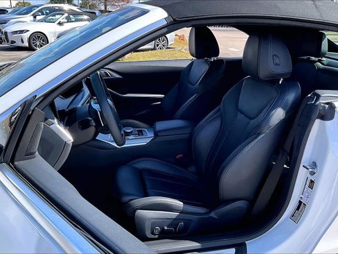 Used 2025 BMW 430i Convertible image 7