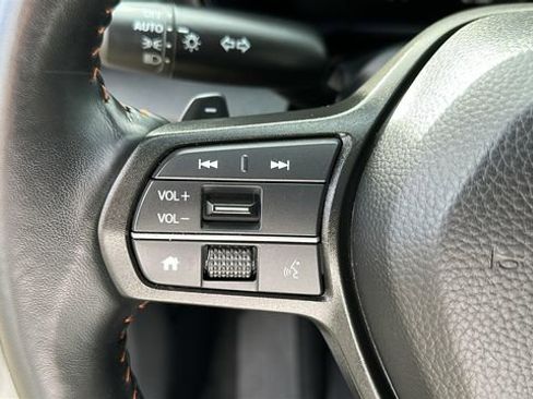 Used 2025 Honda CR-V Sport-L image 13