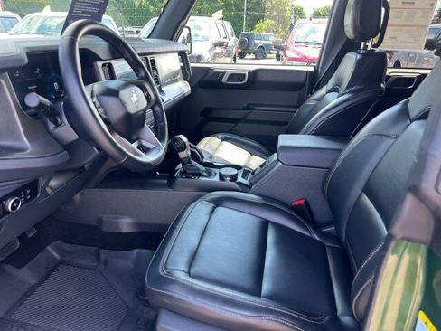 Used 2025 Ford Bronco Badlands AWD/4WD image 7