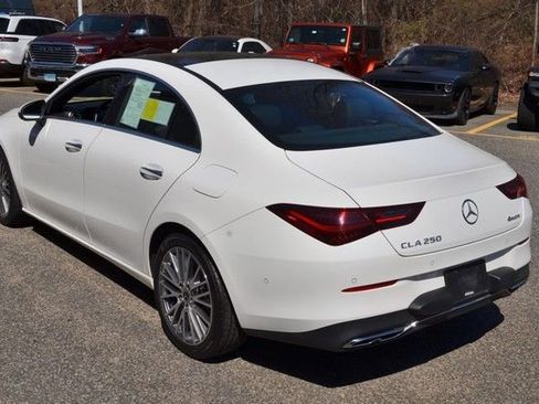 Used 2025 Mercedes-Benz CLA 250 4MATIC image 6