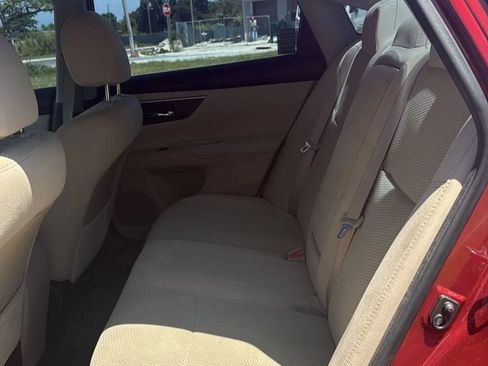 Used 2015 Nissan Altima 2.5 S w/ Power Driver Seat Package FWD image 7