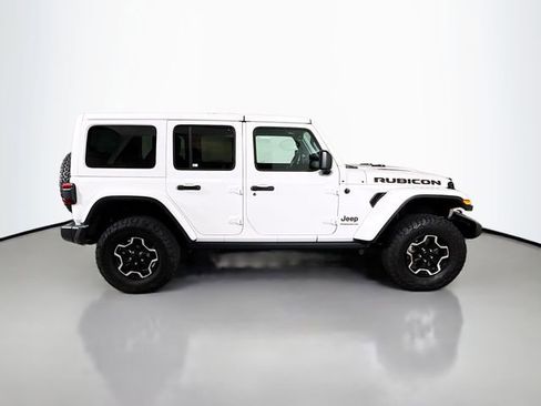 Used 2023 Jeep Wrangler Unlimited Rubicon AWD/4WD image 8