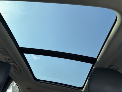 Certified 2025 Volvo XC60 B5 Core image 28