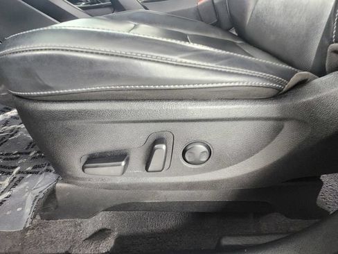 Used 2025 Kia Telluride S AWD/4WD image 11