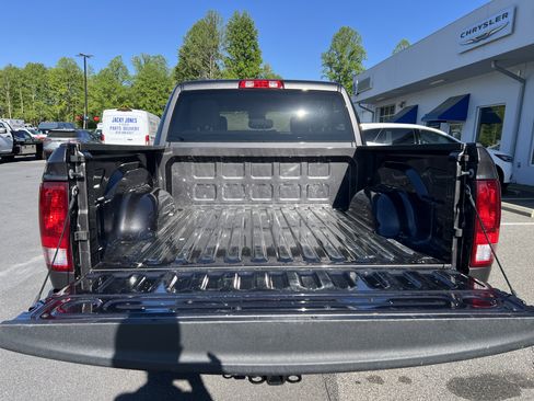 Used 2024 RAM 1500 Tradesman w/ Popular Equipment Group RWD image 8