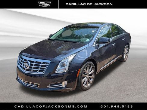 Used 2013 Cadillac XTS Premium FWD image 10