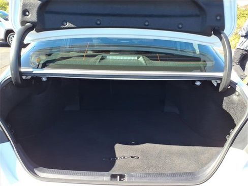 Used 2023 Toyota Camry SE image 11