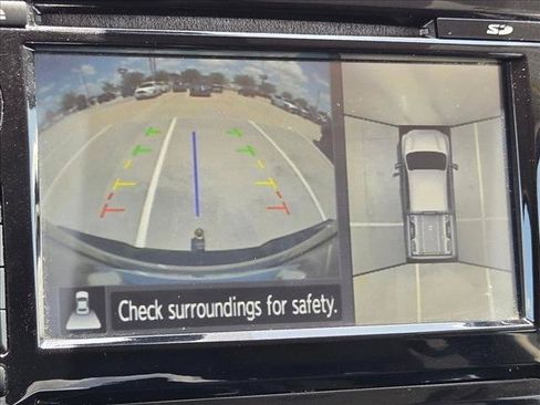 Used 2017 Nissan Titan Platinum Reserve AWD/4WD image 13