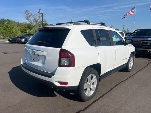 Used 2016 Jeep Compass Sport w/ Power Value Group FWD image 4