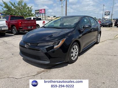 Used 2025 Toyota Corolla LE