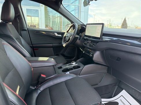 Used 2024 Ford Escape ST-Line w/ Tech Pack #1 image 28