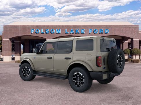 New 2026 Ford Bronco Outer Banks AWD/4WD image 4