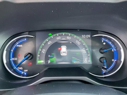 Used 2022 Toyota RAV4 XSE AWD/4WD image 26