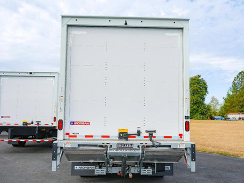 New 2024 Chevrolet Low Cab Forward 5500XD image 3