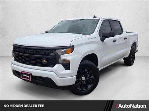 New 2026 Chevrolet Silverado 1500 Custom RWD image 1