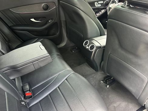 Used 2022 Mercedes-Benz GLC 300 4MATIC image 29
