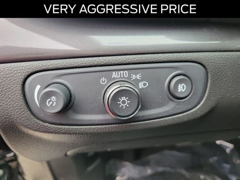 Used 2020 Buick Encore Essence image 20