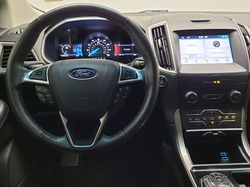 Used 2019 Ford Edge SEL w/ Equipment Group 201A FWD image 22