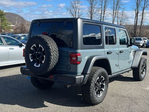 Certified 2025 Jeep Wrangler Rubicon image 4