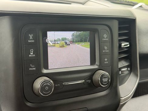 Used 2023 RAM 2500 Tradesman w/ Chrome Appearance Group AWD/4WD image 51