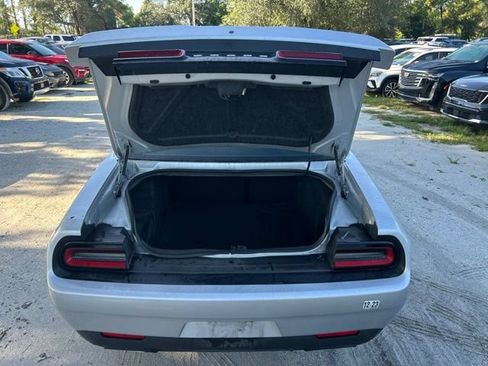 Used 2021 Dodge Challenger R/T RWD image 7