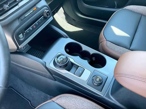 New 2026 Ford Bronco Sport Outer Banks image 7