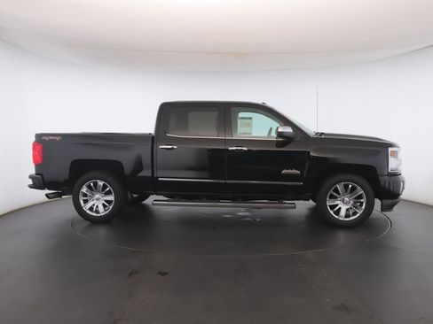 Used 2016 Chevrolet Silverado 1500 High Country w/ High Country Premium Package AWD/4WD image 25