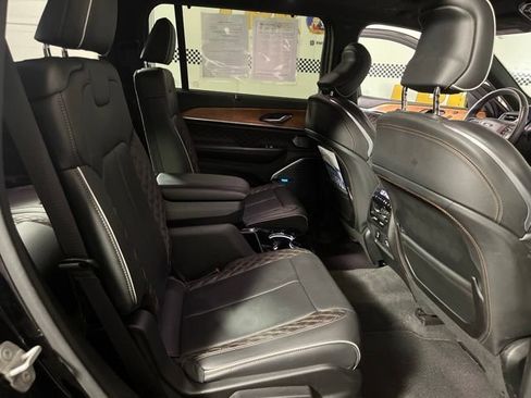 Used 2021 Jeep Grand Cherokee L Summit AWD/4WD image 40