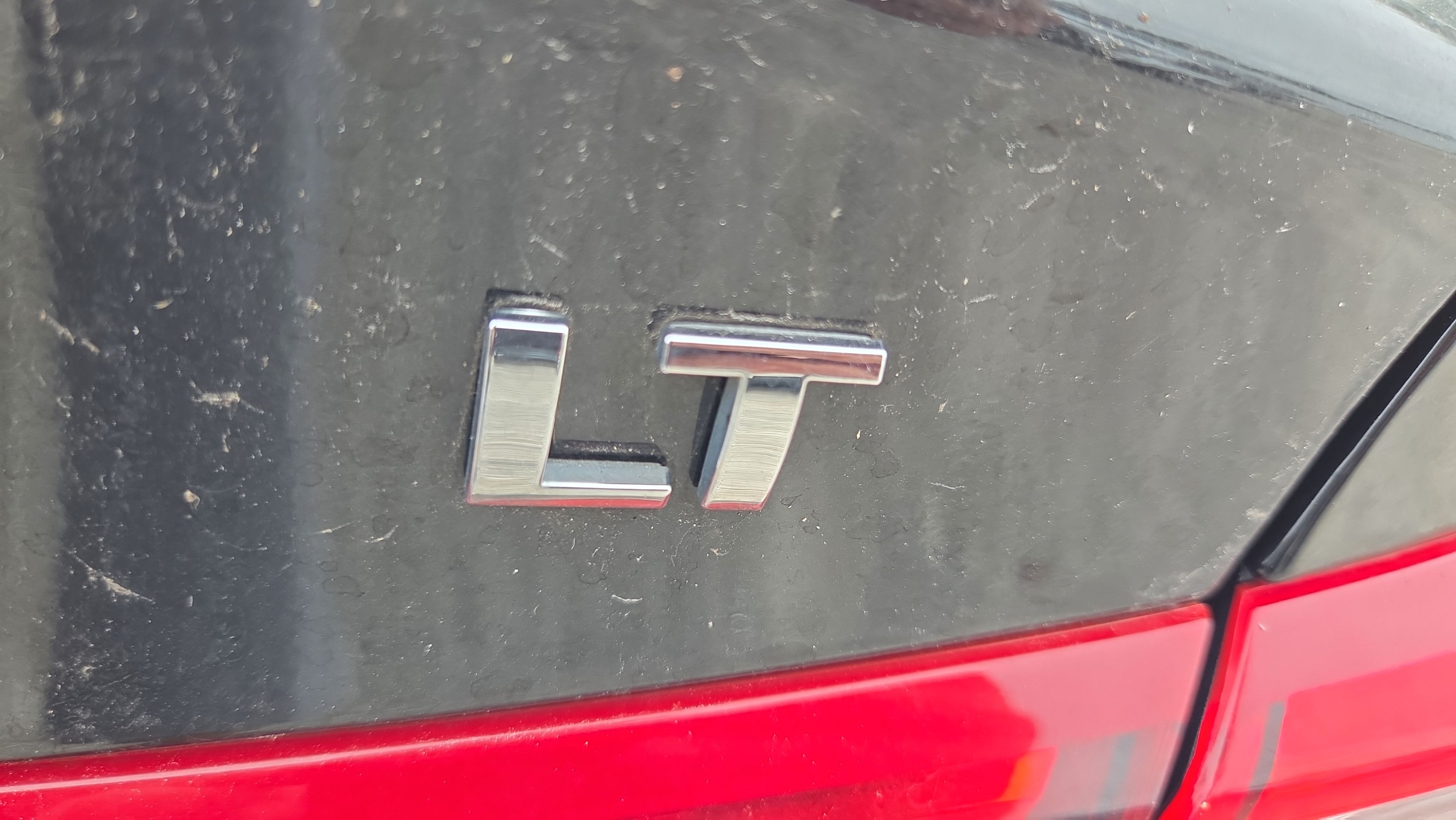 Used 2025 Chevrolet Malibu LT FWD image 32