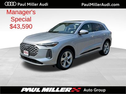 Used 2025 Audi Q5 Premium Plus w/ Premium Plus
