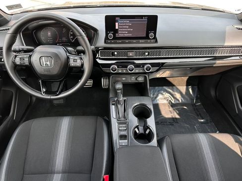 Used 2023 Honda Civic Sport image 15