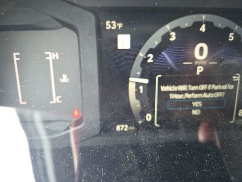 Used 2025 Toyota Tacoma SR5 AWD/4WD image 21