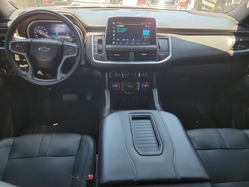 Used 2023 Chevrolet Suburban RST w/ Luxury Package AWD/4WD image 9