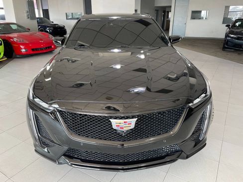 Used 2021 Cadillac CT5 V w/ Premium Package image 2