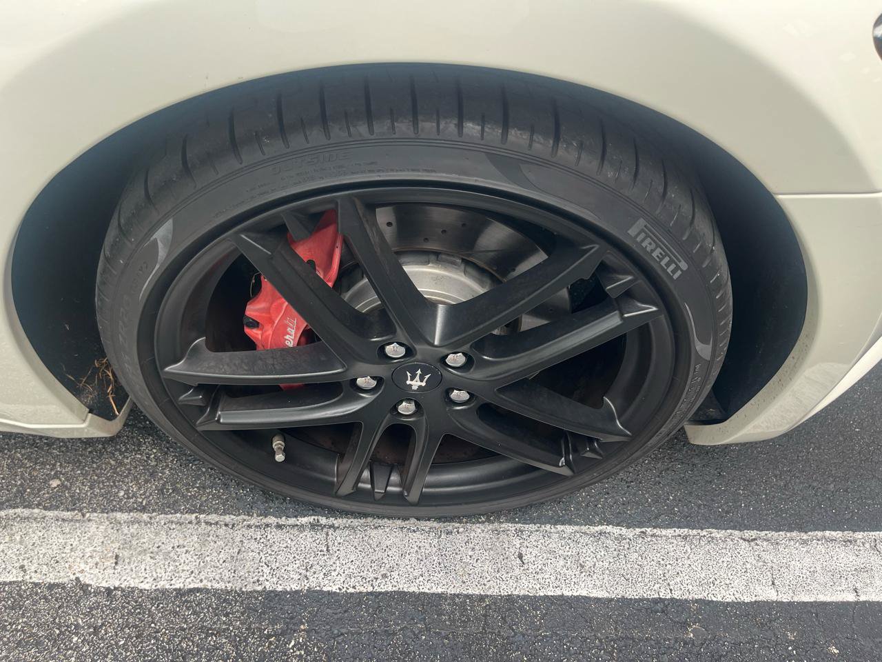Used 2018 Maserati GranTurismo MC RWD image 33