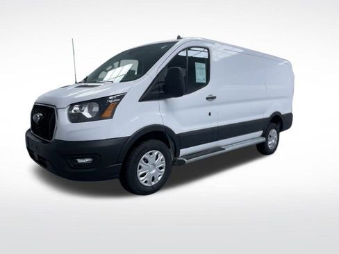 Used 2024 Ford Transit 250 Low Roof w/ Exterior Upgrade Package image 4
