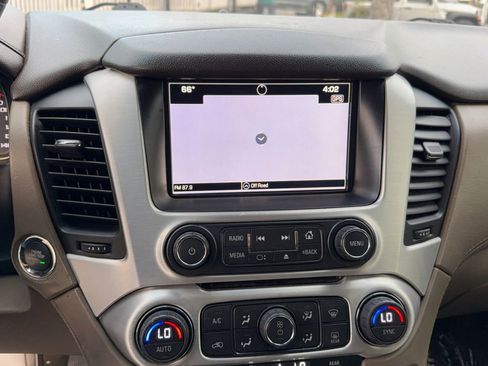 Used 2016 GMC Yukon XL SLT image 22