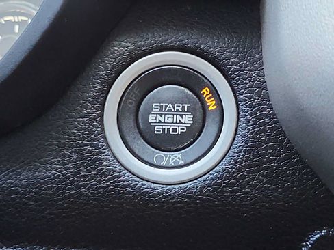 Used 2024 RAM 3500 Laramie AWD/4WD image 23