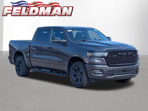 Used 2025 RAM 1500 Big Horn AWD/4WD image 1
