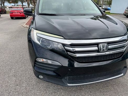 Used 2017 Honda Pilot Elite image 15