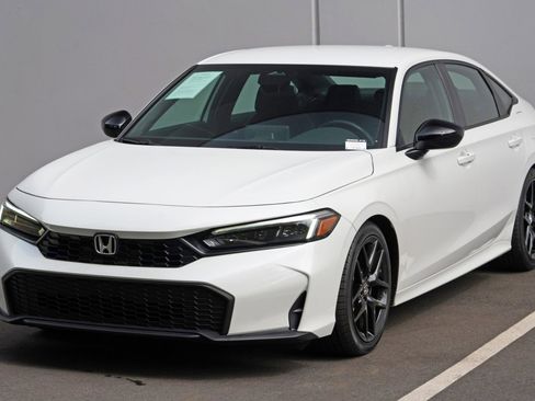 Used 2026 Honda Civic Sport image 40