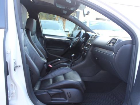 Used 2012 Volkswagen Golf 4-Door AWD/4WD image 23