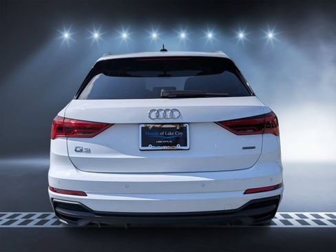 Used 2025 Audi Q3 2.0T Premium AWD/4WD image 4