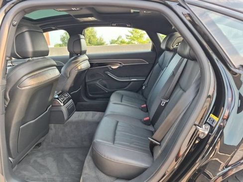 Used 2023 Audi A8 L 3.0T AWD/4WD image 10