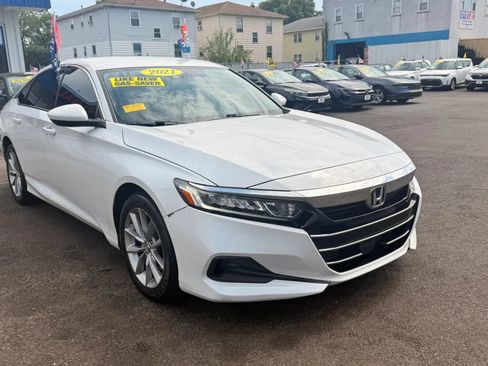 Used 2021 Honda Accord LX image 2