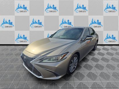 Used 2021 Lexus ES 300h w/ Premium Package