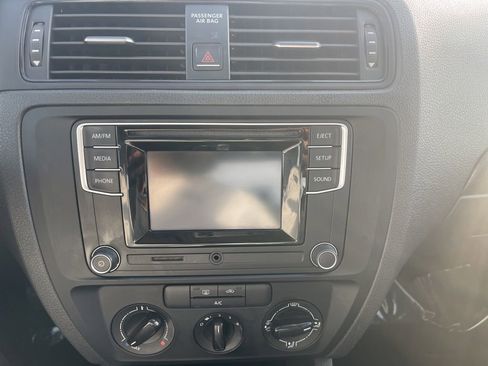 Used 2016 Volkswagen Jetta S FWD image 12